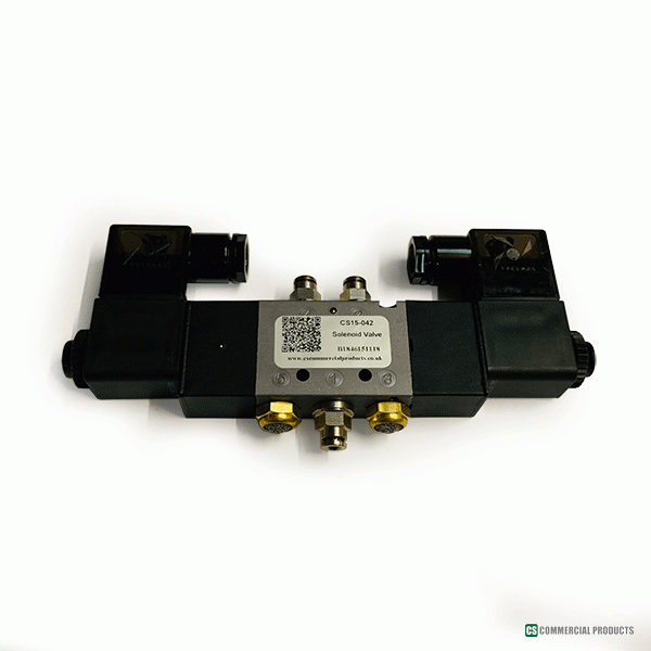 CS15-042 Solenoid Valve 5 Port C/W Fittings (Winch Application)